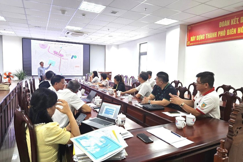 Lãnh đạo họp bàn tổ chức sự kiện tuần lễ văn hoá kỷ niệm 325 năm thành lập thành phố Biên Hoà