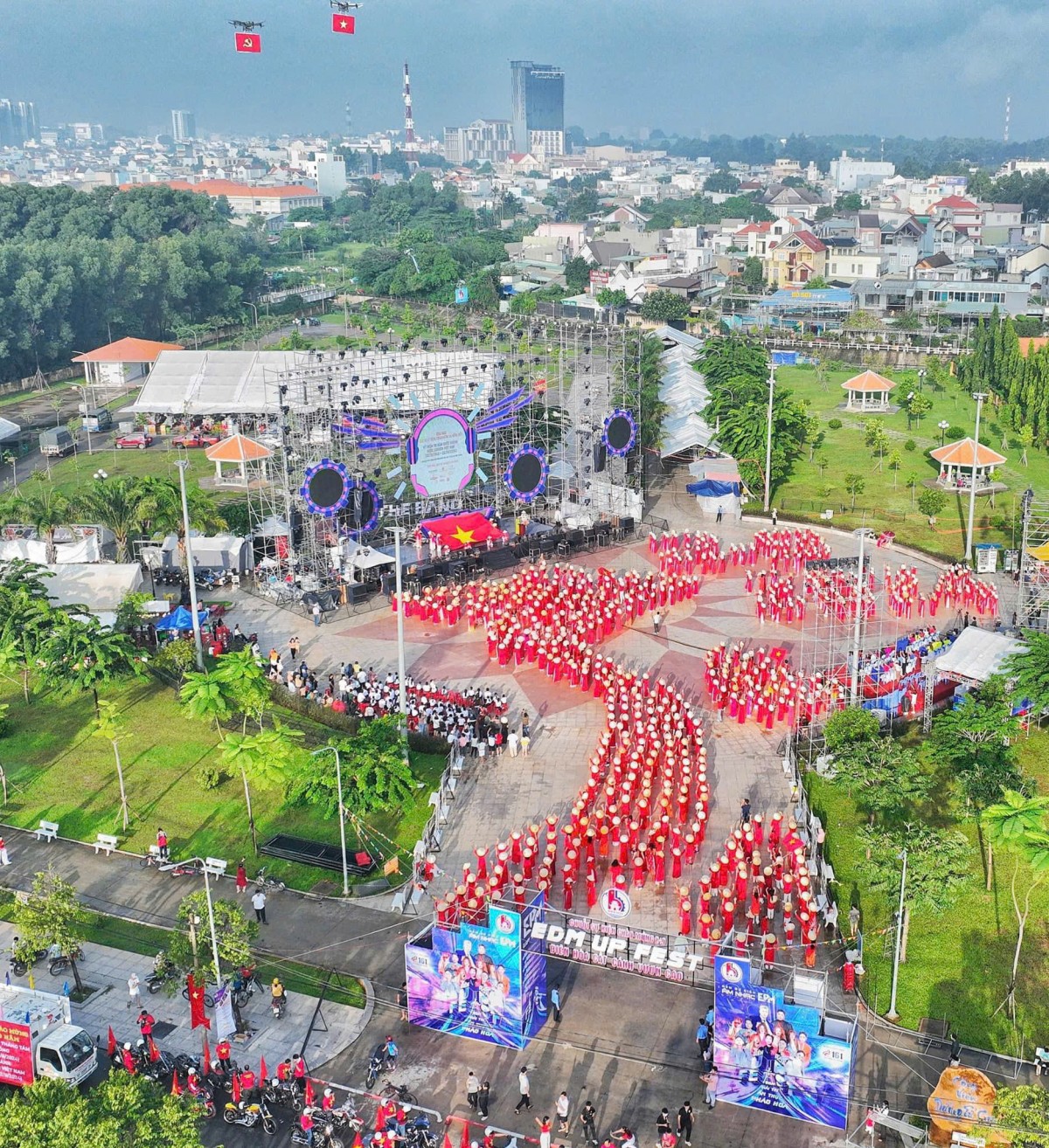 Đêm Nhạc EDM